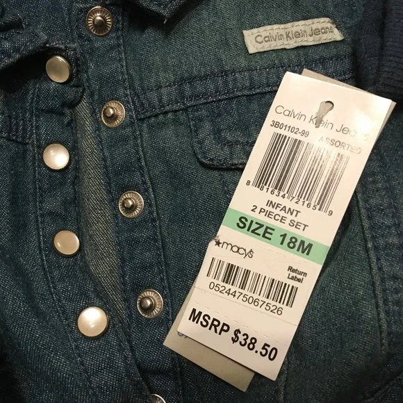 Calvin Klein Jeans Dress size 18 months. - Picture 6 of 8